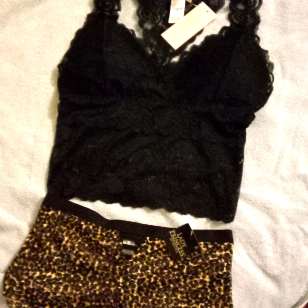 Cute sleep wear..